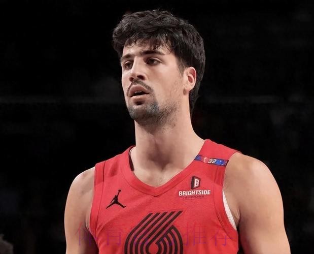 阿夫迪亚：国王是一支很有天赋的球队，任何对手都不能低估